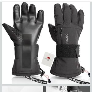 DeVembr Black Winter Gloves